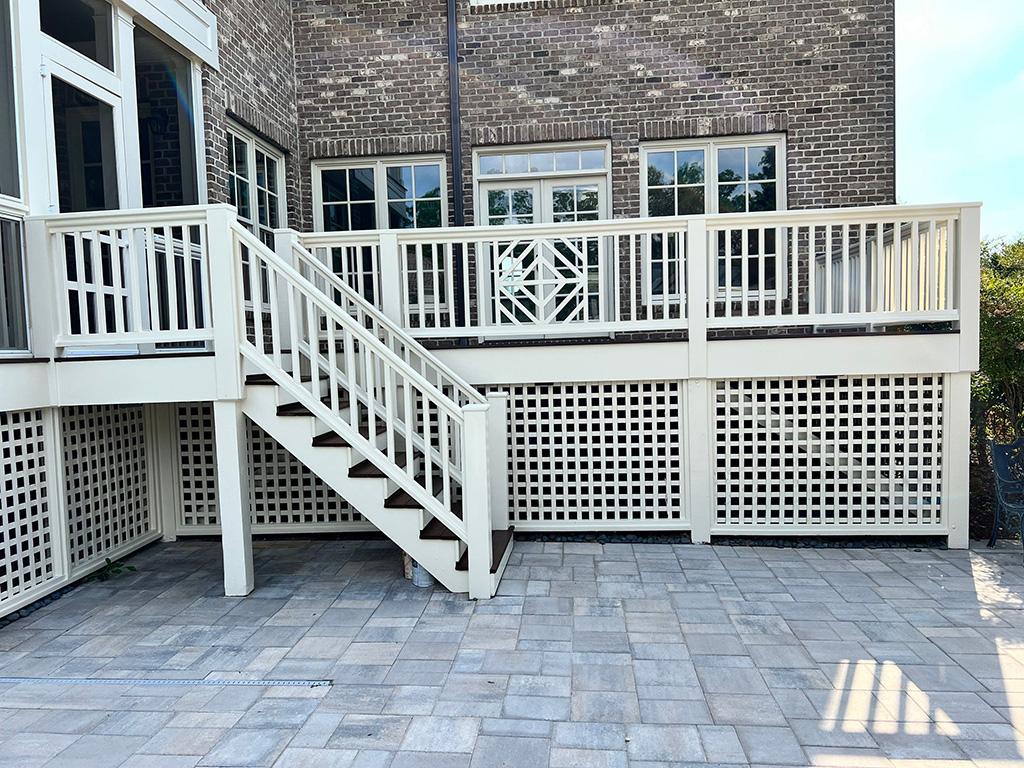 Cary Deck & Fence Staining