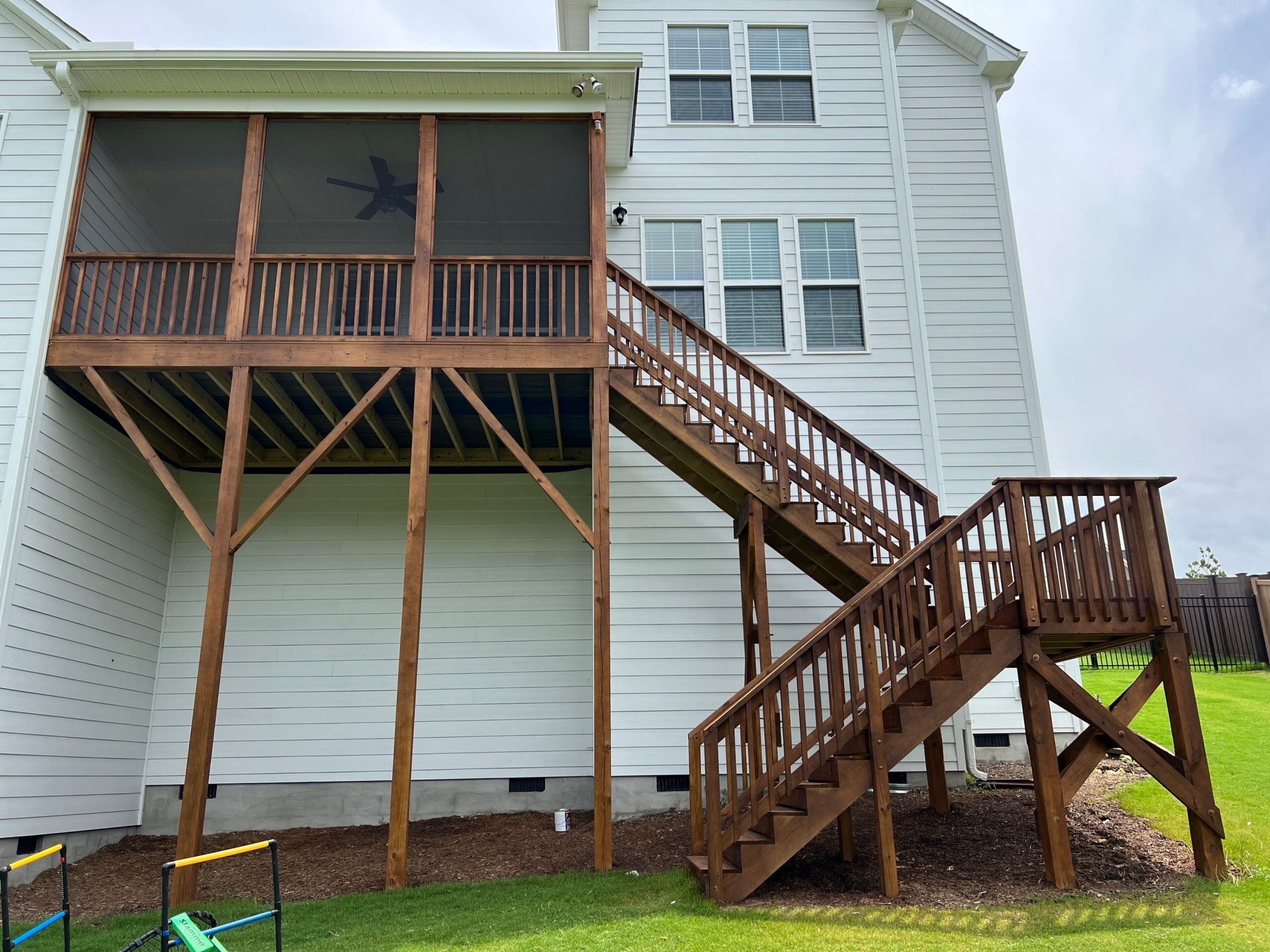 Zebulon Fence & Deck Staining