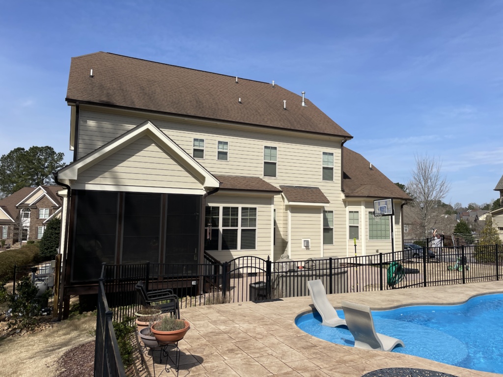 Expert siding painting near me improving curb appeal and weather resistance
