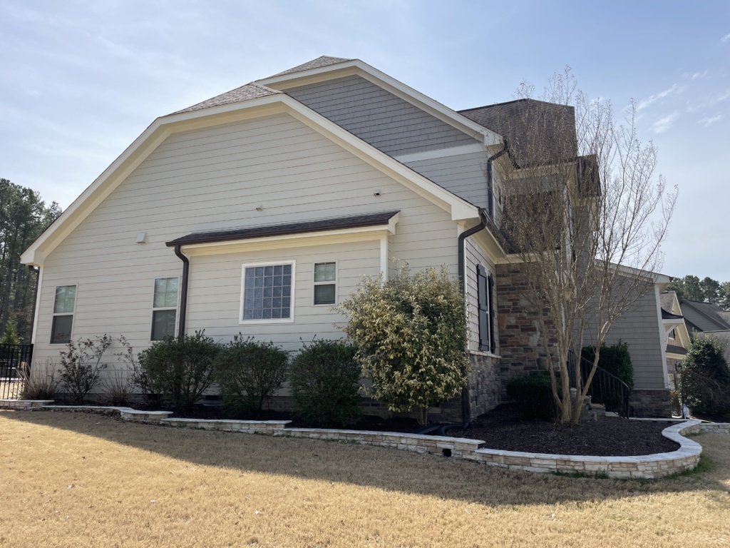High-quality siding painting in Cary, NC for clean, long-lasting exterior results