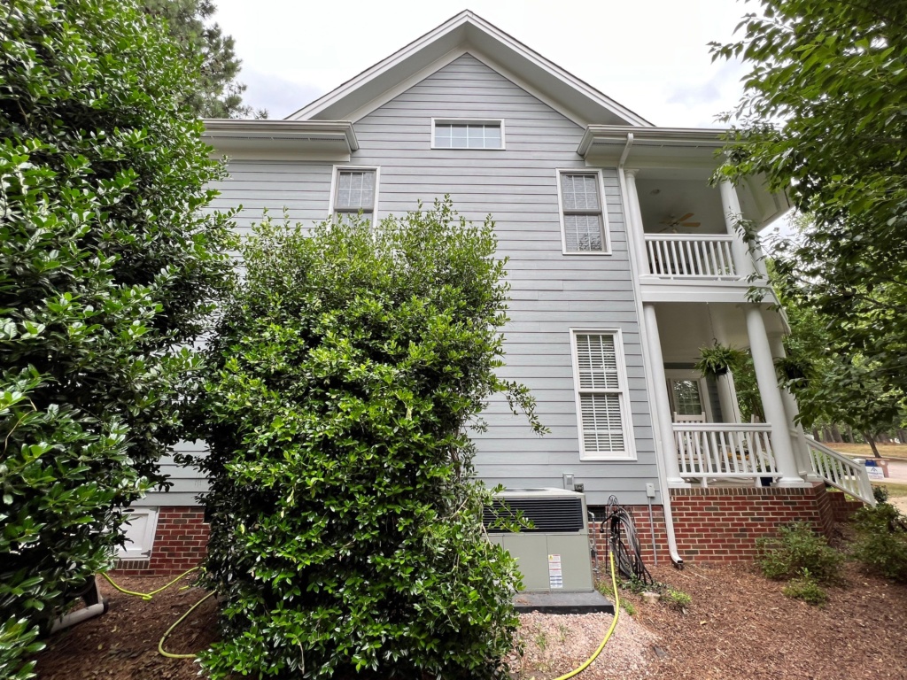 Professional siding painting in Apex, NC improving curb appeal and durability