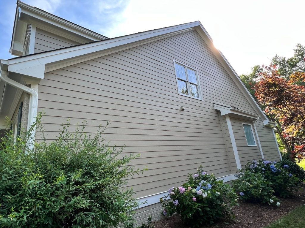 Professional siding painting in Rolesville, NC improving home exterior durability