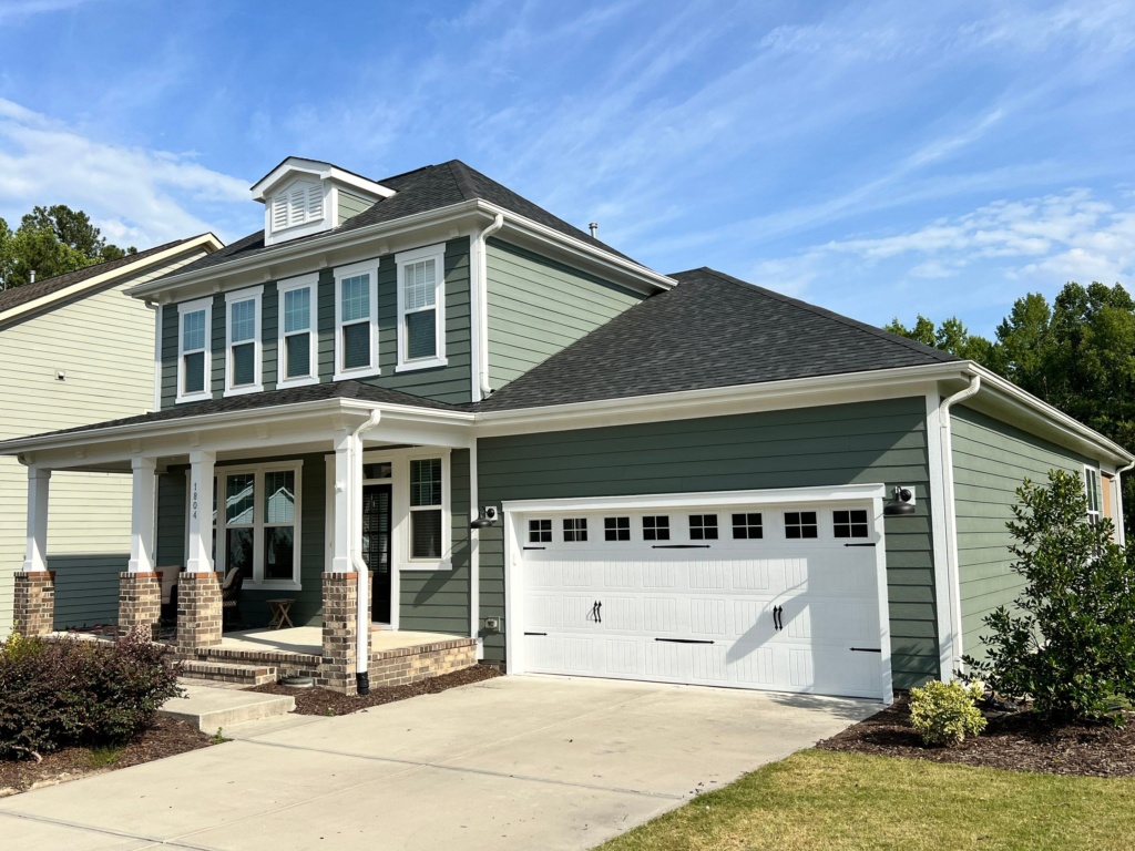 Expert siding painting services in Chapel Hill, NC protecting siding from weather and wear