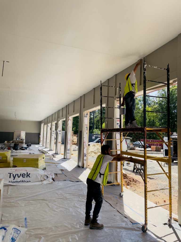 Expert commercial painting services in Zebulon, NC for offices, storefronts, and workspaces