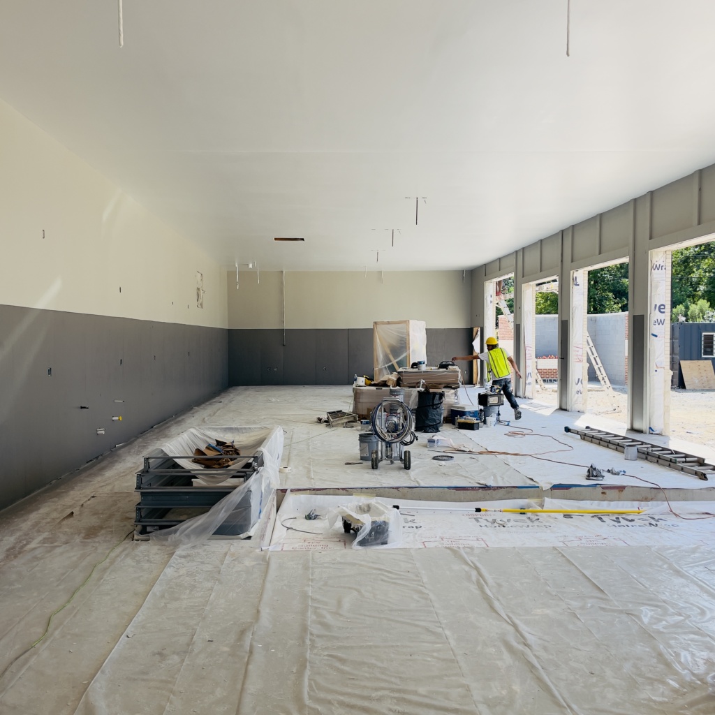 Professional commercial painter in Wendell, NC improving offices and business properties